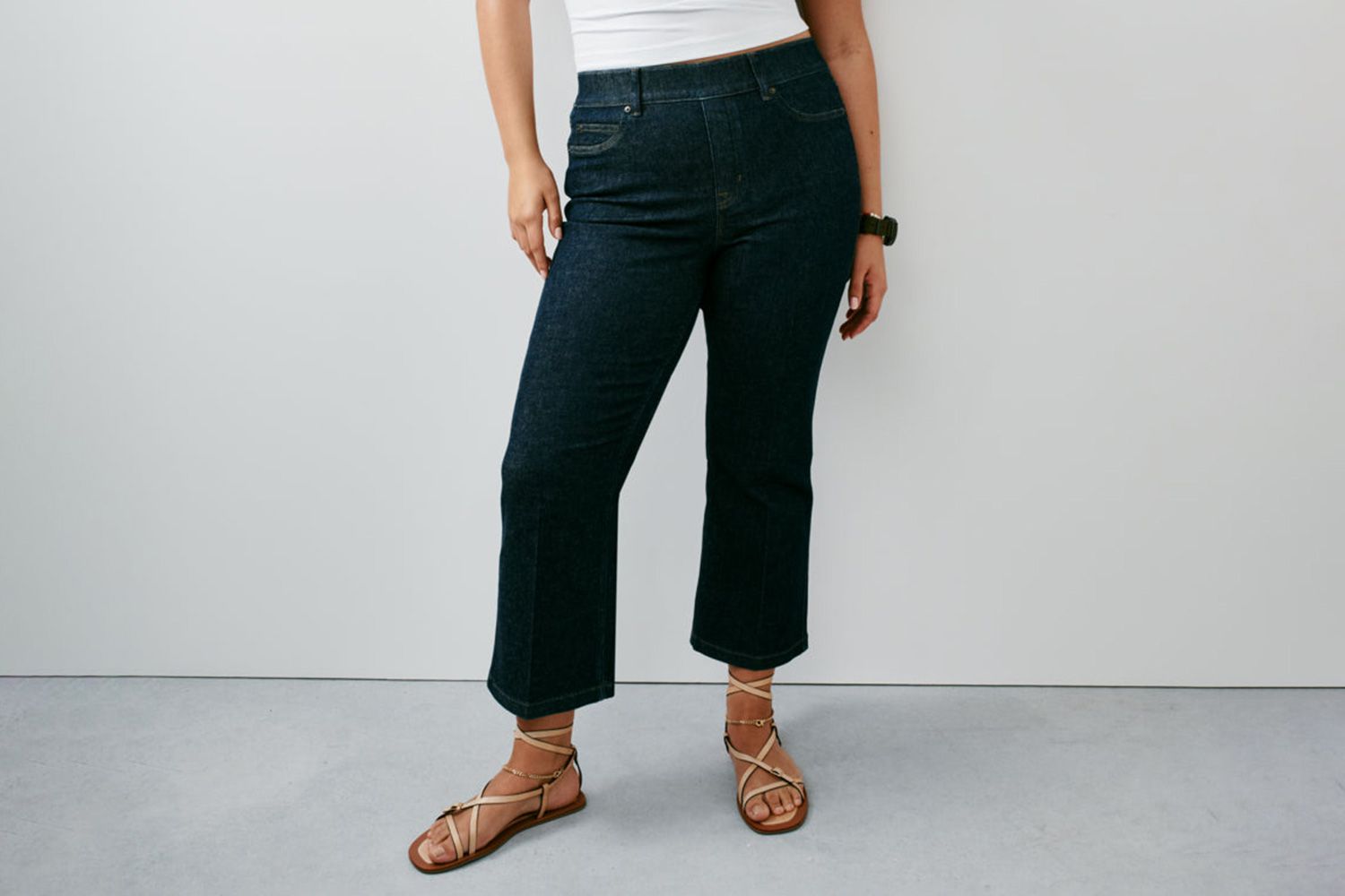 Spanx vient de sortir 2 nouveaux modèles de jeans confortables pour l'automne à ne pas manquer-4