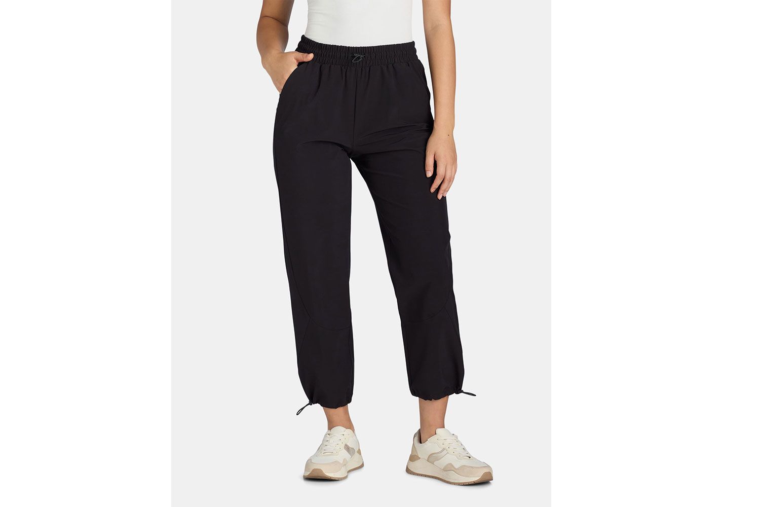 Ces pantalons doux et sculptants sont comparables à ceux qui coûtent 7 fois plus cher, et j'en ai trouvé d'autres qui leur ressemblent-7