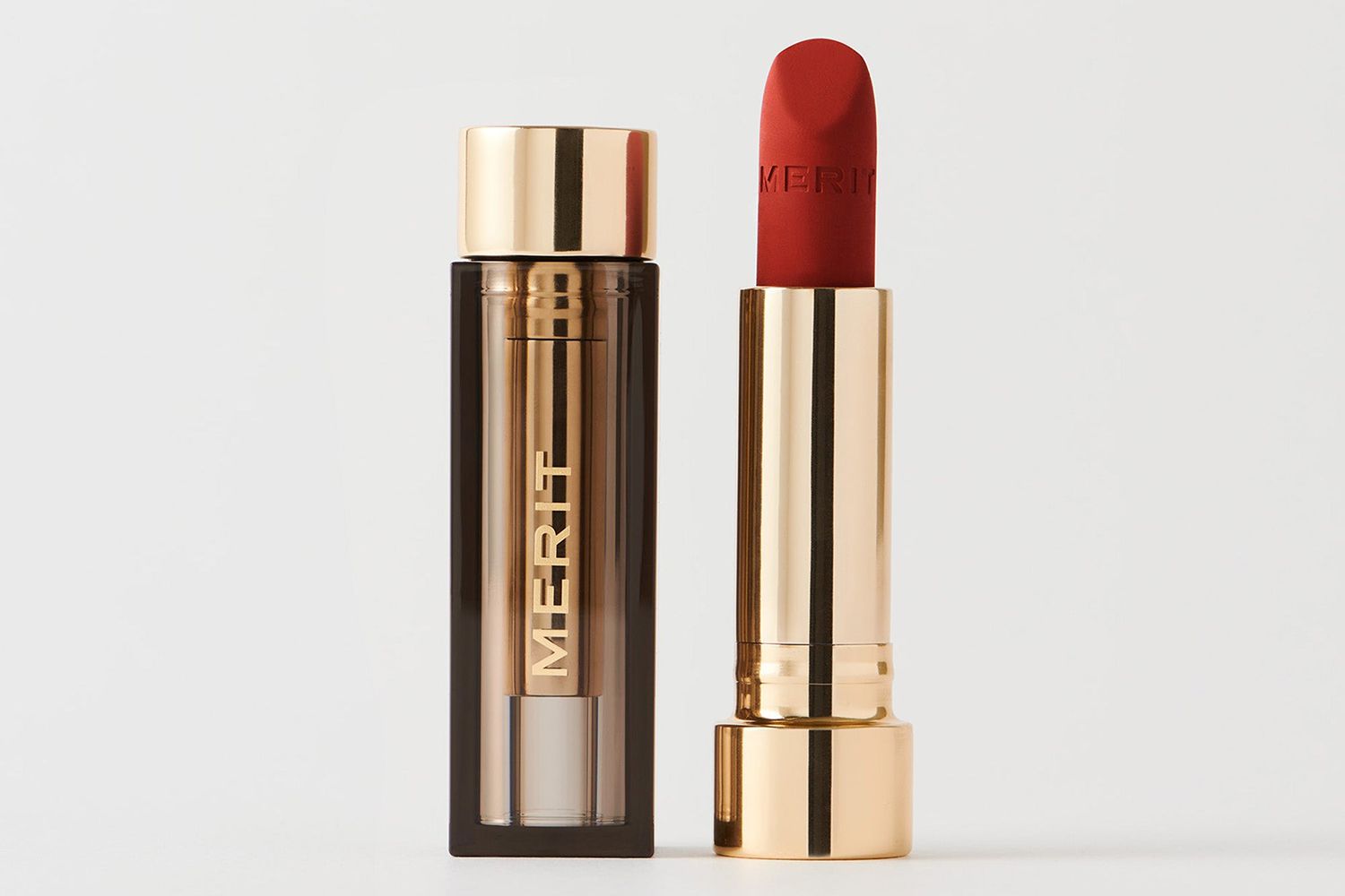 Le rouge à lèvres Signature le plus vendu de Merit Beauty est désormais disponible en 8 superbes teintes mates-6