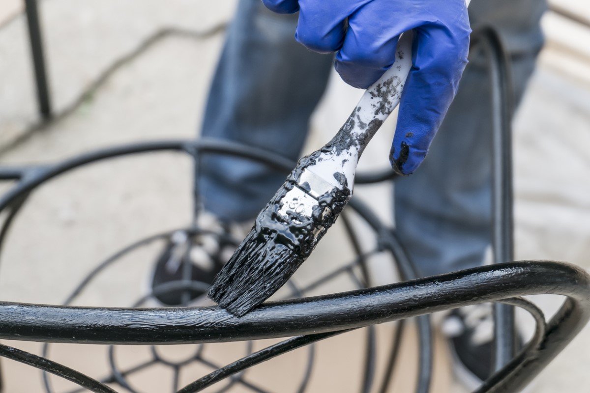 Résolu ! Quelle est la meilleure peinture pour les surfaces métalliques ?