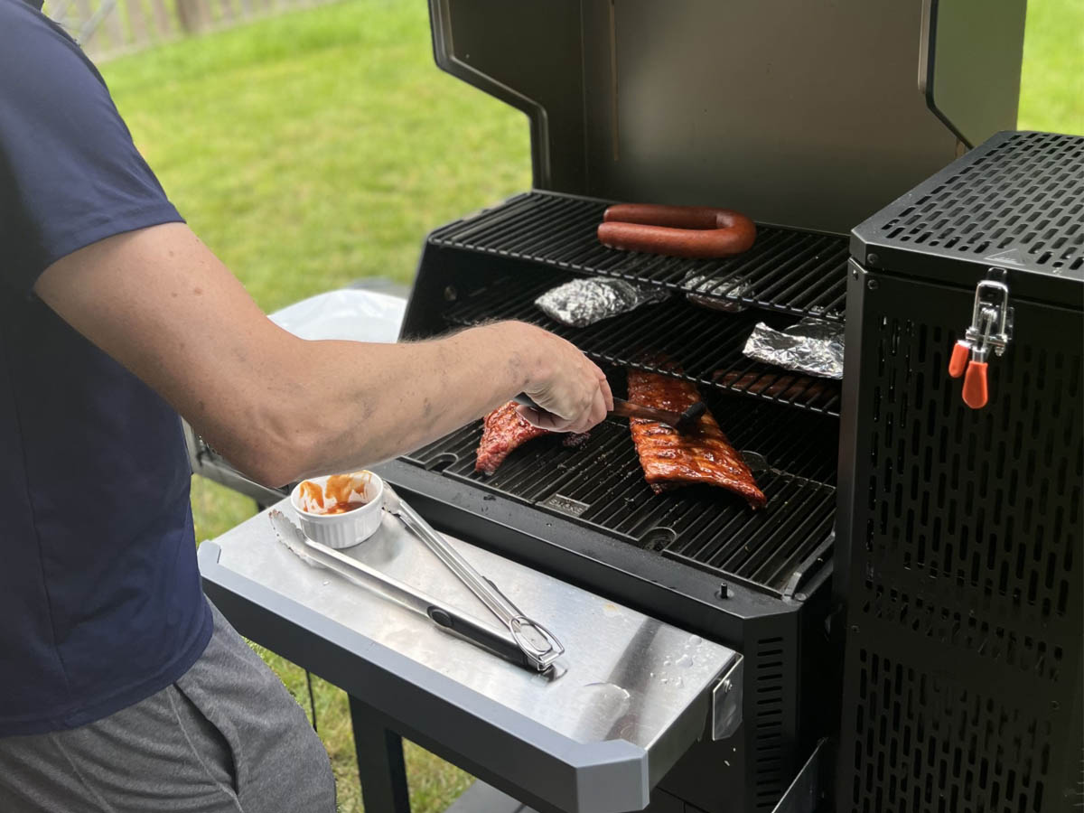 Les meilleurs barbecues au charbon testés en 2024