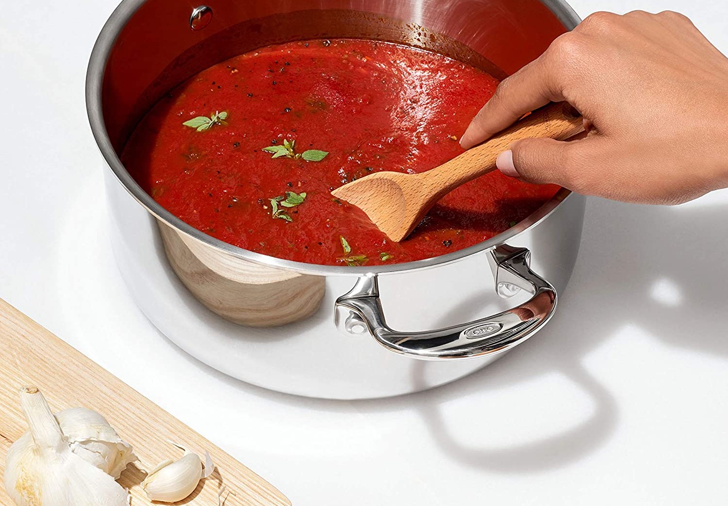 Les meilleures cuillères en bois pour cuisiner, mélanger et servir les aliments