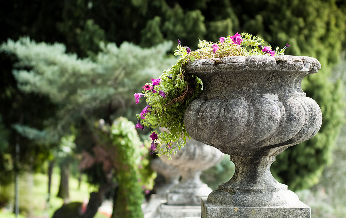 Les meilleures statues de jardin en béton pour vos espaces extérieurs