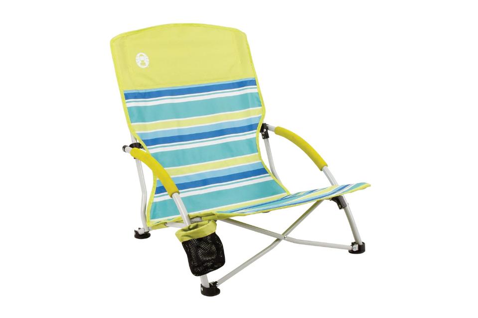 Les meilleures chaises de plage sont faciles à transporter et résistantes au soleil et au sable-1