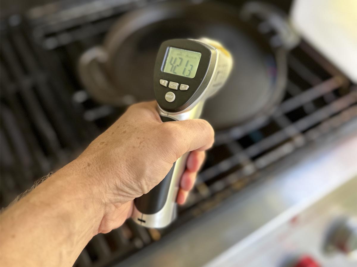 Les meilleurs thermomètres infrarouges pour tous vos besoins de cuisine, testés