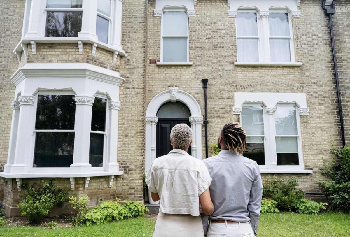 Lors de la rénovation d’une vieille maison, quelles caractéristiques faut-il conserver ?-1