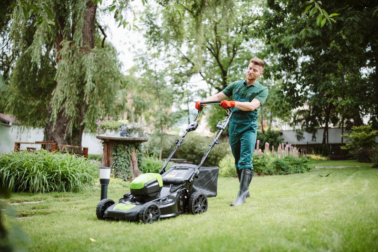 La meilleure assurance pour les entreprises d'entretien de pelouses