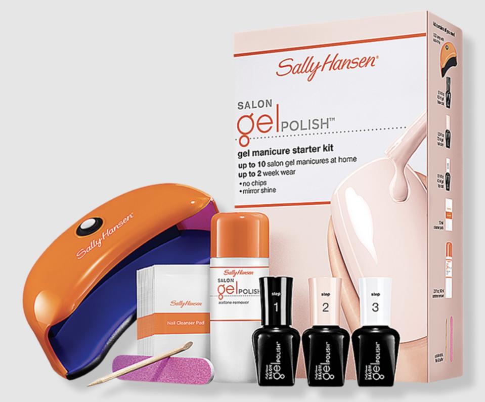 Les meilleurs kits de pose d'ongles en gel pour des manucures parfaites à la maison, selon les pros-1