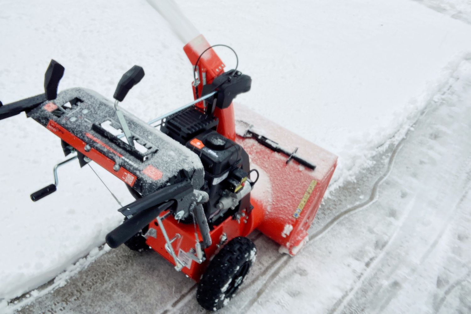 Les 7 meilleures souffleuses à neige, testées et évaluées-4