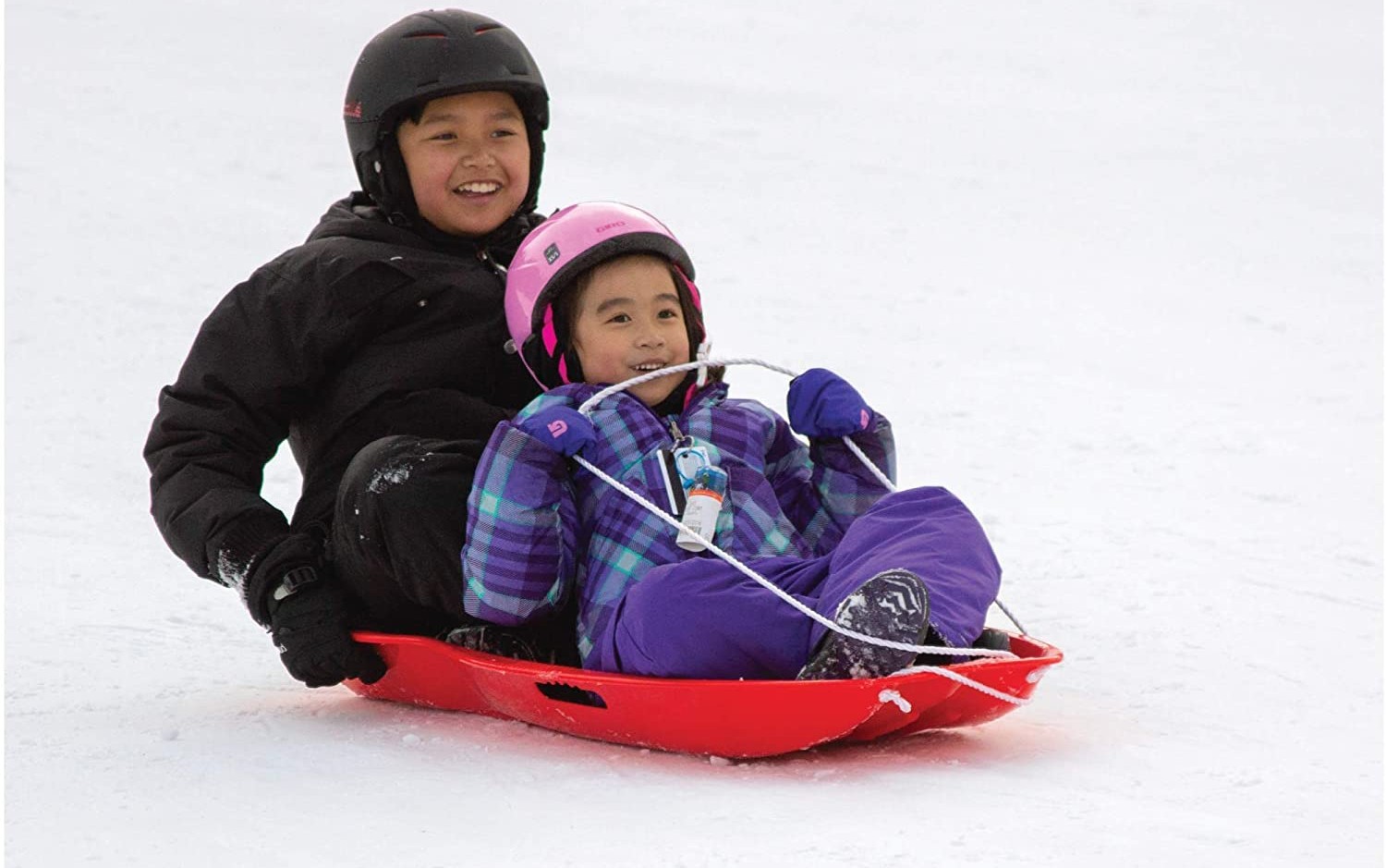 Les 11 meilleures luges à neige pour jouer en extérieur