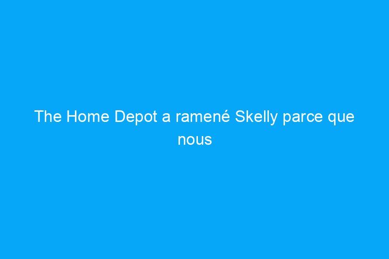 The Home Depot a ramené Skelly parce que nous sommes à mi-chemin d'Halloween et que ses nouveaux amis sont en rupture de stock