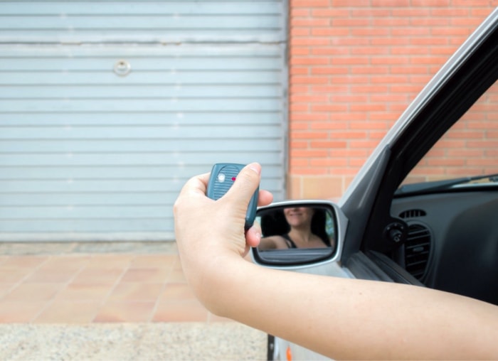 Astuces d'entretien de voiture à l'ancienne que tous les conducteurs devraient connaître