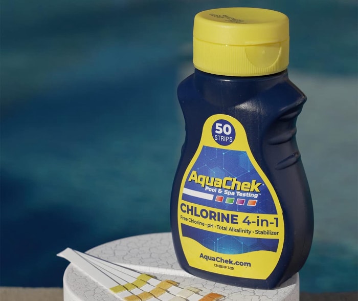 Tout ce dont vous avez besoin pour ouvrir votre piscine pour la saison Bandelettes de test AquaChek 4- Way pour piscine et spa