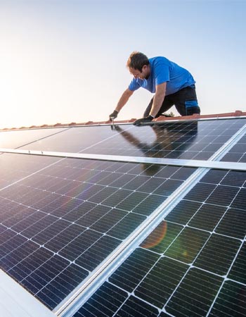 L'assurance habitation couvre-t-elle les panneaux solaires ?