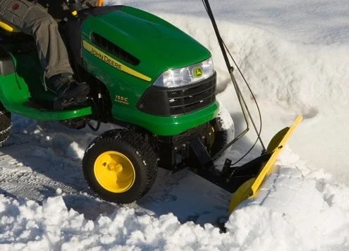 Tracteur de pelouse Chasse-neige - Allée