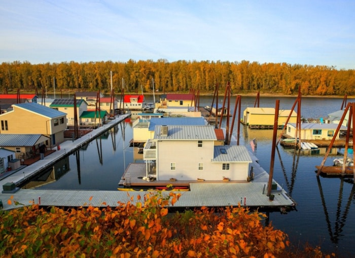 16 villes charmantes où vivre sur une péniche