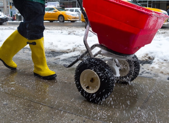 8 astuces astucieuses pour pelleter la neige