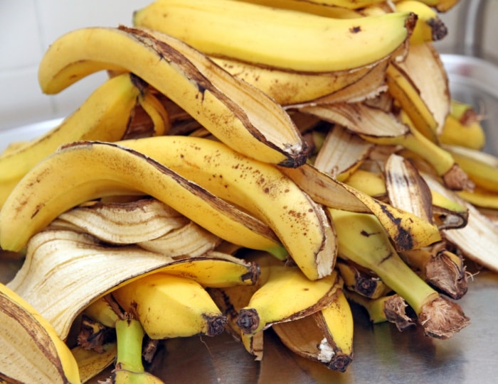 eau de banane pour plantes