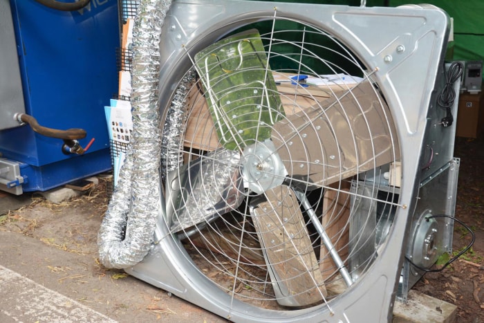 Coût d'installation d'un ventilateur de grenier