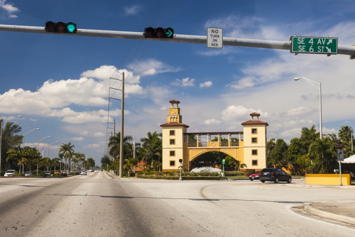 monument de hialeah