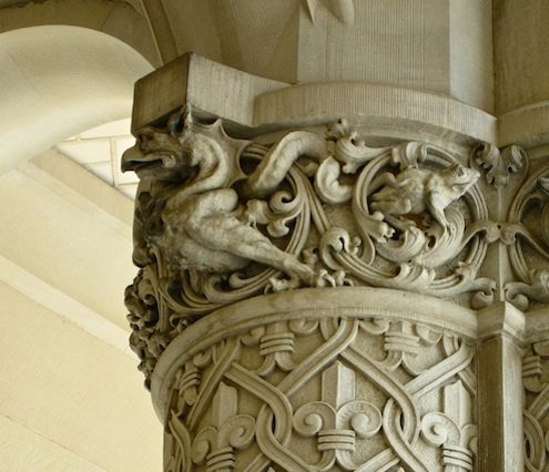 Biltmore-Estate-Colonne-Détaillée