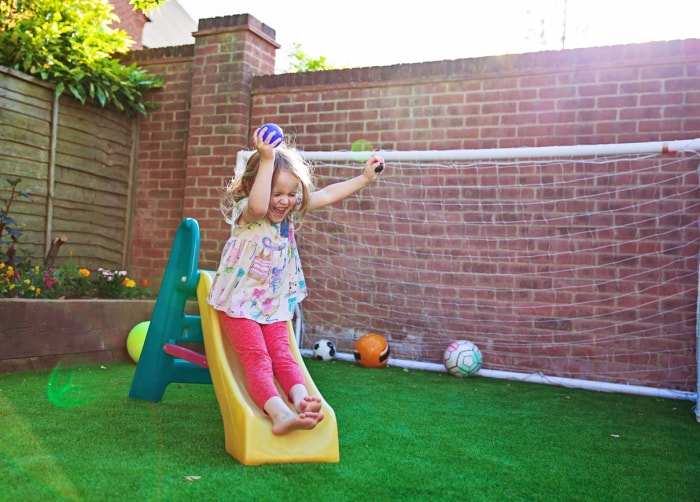 14 façons de sécuriser votre jardin pour les enfants