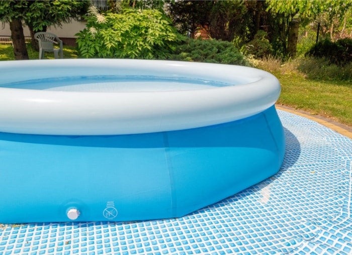 11 façons d'aménager une petite piscine dans votre jardin