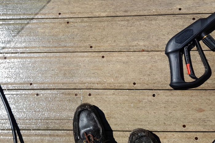 Coût du lavage à pression d'une terrasse