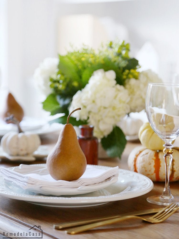 35 façons fraîches et festives de décorer votre table de Thanksgiving