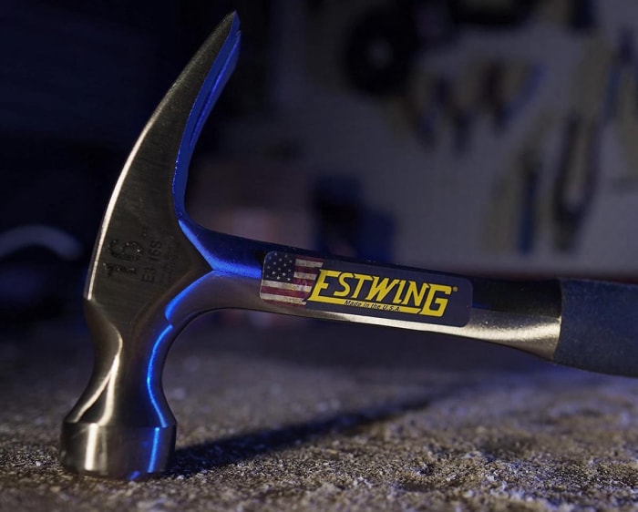 Kit d'outils pour la première fois Estwing Rip Claw Hammer