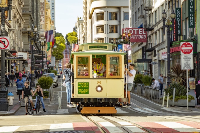 vue de la rue de san francisco