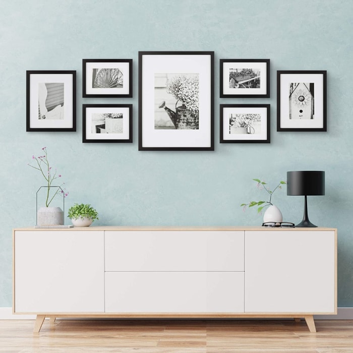 idées de décoration d'appartement - mur de galerie de photos