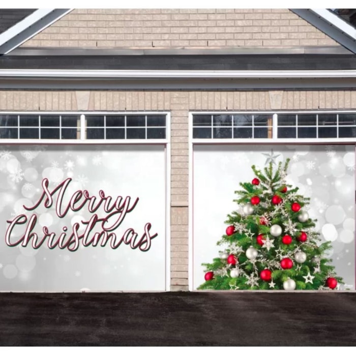 La meilleure option de décoration de Noël pour porte de garage : ensemble de 2 peintures murales pour porte de garage Merry Christmas Tree de The Holiday Aisle