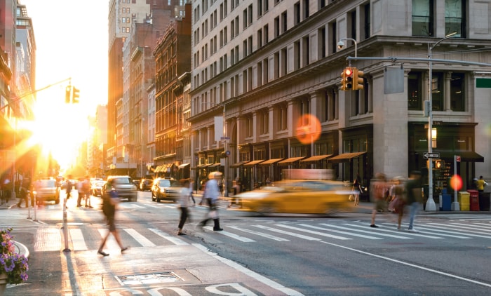 rue animée de new york