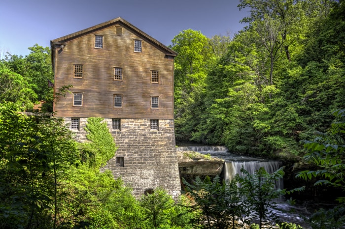 Le moulin historique de Lanterman's dans le parc Mill Creek à Youngstown, Ohio.