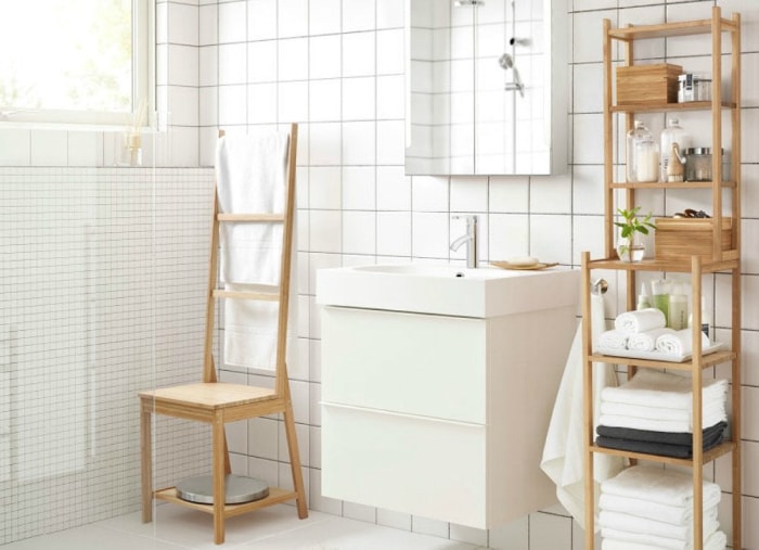 10 astuces de rangement intelligentes pour une petite salle de bain