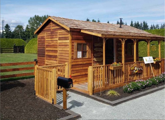 Option de maisons en kit : remise de ferme en cèdre