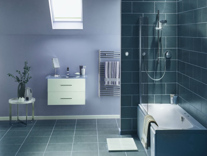 Les meilleures options de carrelage pour salle de bain : le vinyle