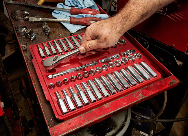 réparation de voiture à faire soi-même