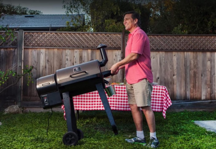 Meilleurs essentiels de cuisine extérieure Barbecue et fumoir à granulés de bois