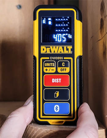 Test du mètre ruban numérique DeWalt