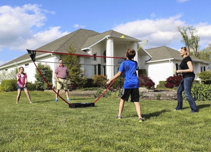 11 achats à petit prix pour dynamiser un jardin ennuyeux