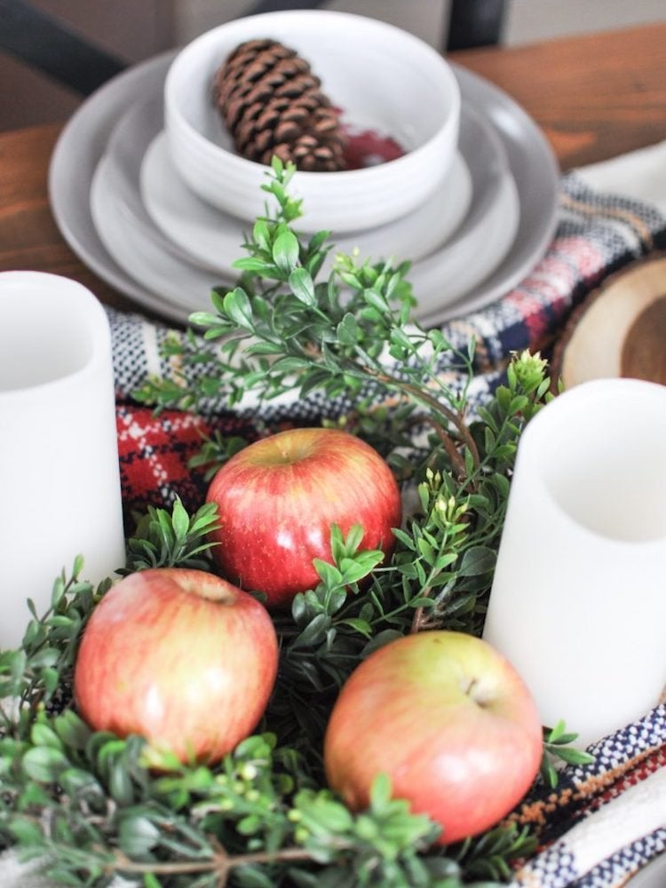 35 façons fraîches et festives de décorer votre table de Thanksgiving