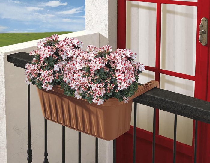 Meilleures jardinières pour petits balcons Option Apollo Exports International Adjustable Railing Planter