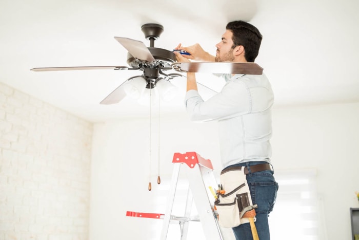 Coût d'installation d'un ventilateur de plafond