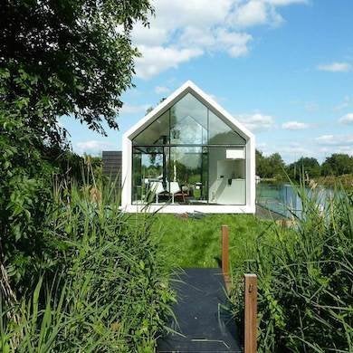 Au bord de l'eau : 10 petites maisons au bord du lac