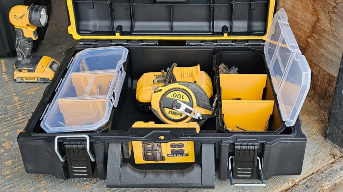 Boîte à outils empilable DeWalt ToughSystem 2.0