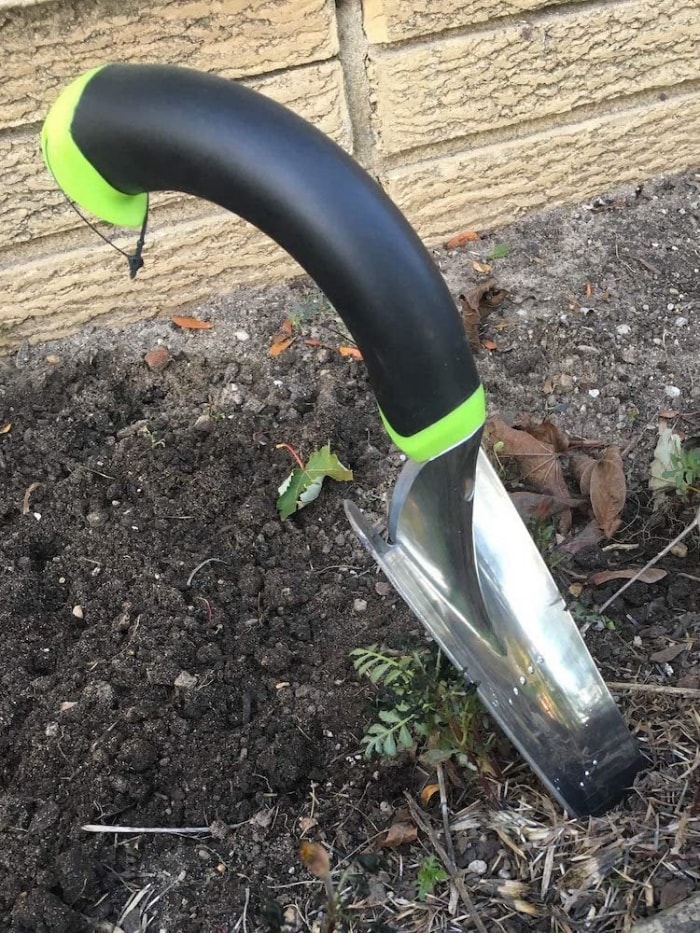 10 outils ergonomiques qui rendent le jardinage presque indolore