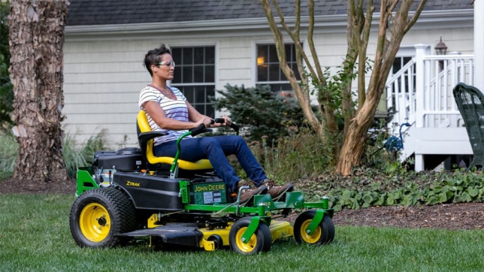 Zero Turn vs. Tracteur à gazon : prix