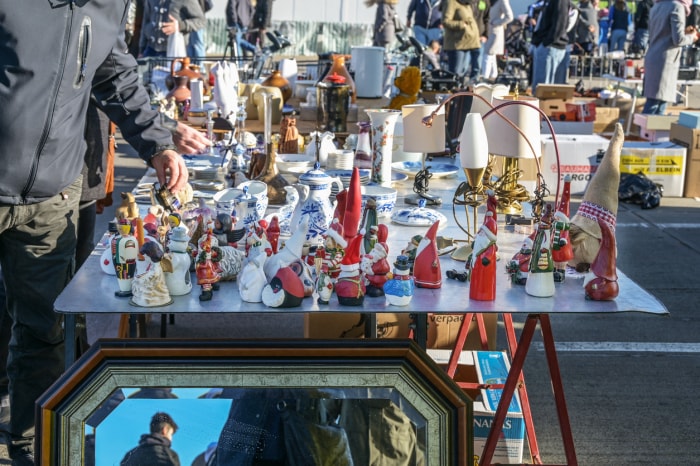 iStock-1348604956 d'occasion Décorations de Noël en plein air Marché des vacances